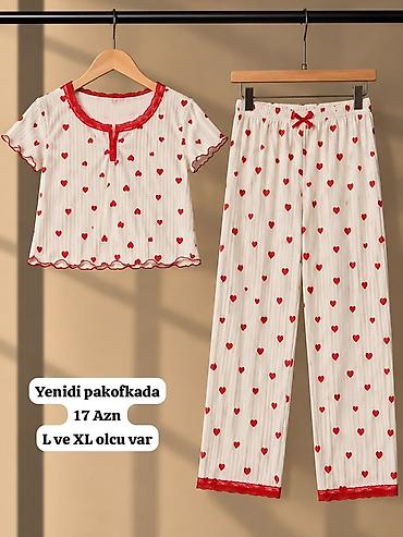 Qadın pijama dəsti - İki hissə: qısaqol üst və uzun şalvar - Rəng