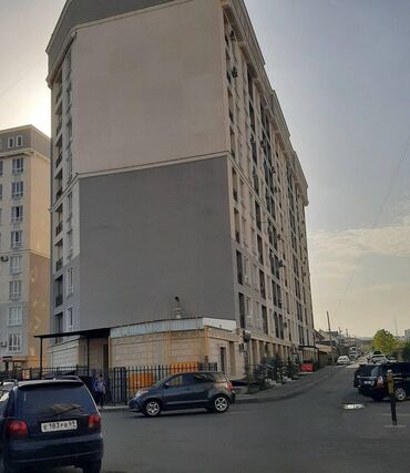 1 комнатная квартира 8 мкр: 3 комнаты, 87 м², Элитка, 8 этаж, Евроремонт
