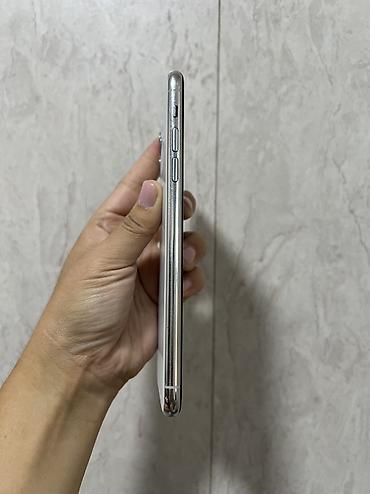 Мобильные телефоны и аксессуары: IPhone 11 Pro Max, Б/у, 256 ГБ, Белый — 2
