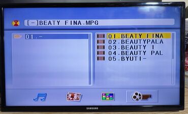 Sırğalar: Televizor samsung 82 ekran uaxşı vəziyyətdə