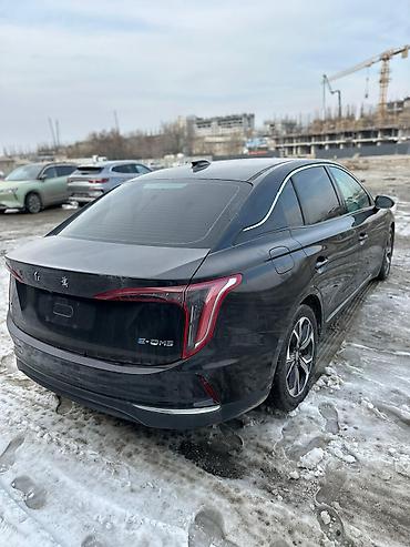 Huanghai: Huanghai : 2022 г., Автомат, Электромобиль, Седан — 4