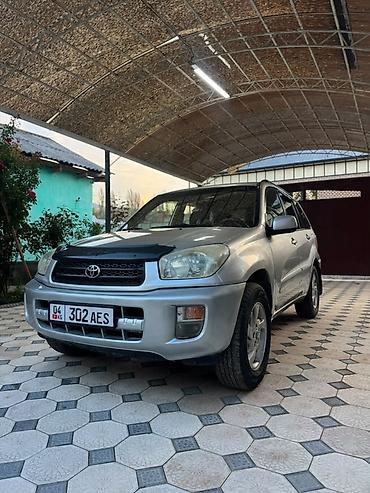 Toyota RAV4: 2001 г., 2 л, Бензин, Кроссовер