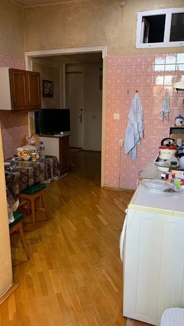 Köhnə tikili: Bakı, 3 otaqlı, Köhnə tikili, m. Nəriman Nərimanov, 100 kv. m — 5