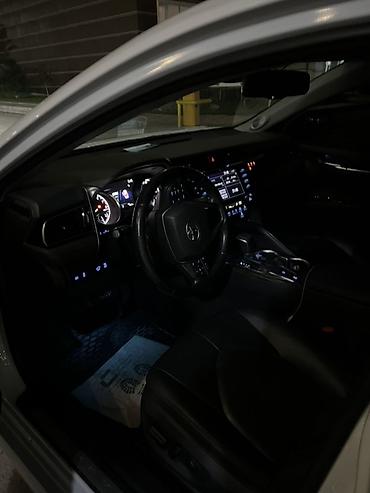 80 б4: Toyota Camry: 2019 г., 2.5 л, Автомат, Бензин, Седан — 4