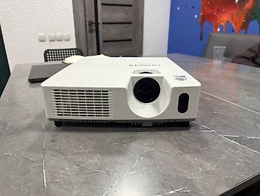 Проекторы: Проектор Hitachi CP‑X2011 (3LCD) Общее описание: LCD1-проектор — 4