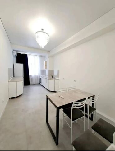 продаю 1 комнатную квартиру филармония: 3 комнаты, 82 м², Элитка, 2 этаж