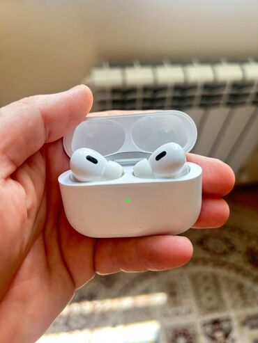 Qulaqcıqlar: Simsiz (Bluetooth) Qulaqcıqlar, Apple