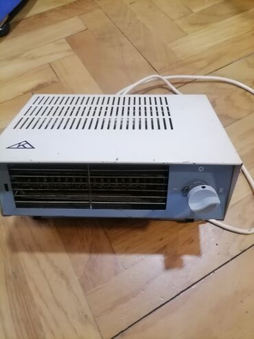 Kaloriferi: Grejalica duvaljka 2000 w ispravna Kontakt Zagreb
Mirjevo na lalafo.rs — 5 Kaloriferi: Grejalica duvaljka 2000 w ispravna Kontakt Zagreb
Mirjevo — 5