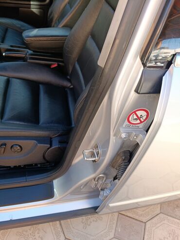 Audi: Audi A4: 2002 г., 2 л, Автомат, Бензин, Седан — 10