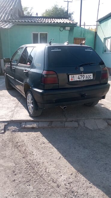 машина мало литровка на рассрочку: Volkswagen Golf: 1993 г., 1.6 л, Механика, Бензин, Хэтчбэк