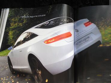 Knjige i stripovi: Casopis: Fashion Avenue,veliki forma oko 50 cm.,malo ostecen u donjem — 13