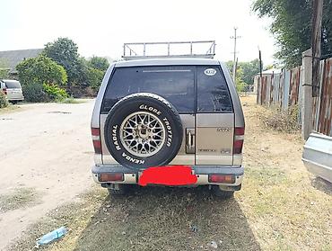 Унаа сатуу: Isuzu Trooper: 2001 г., 3.5 л, Автомат, Газ — 4