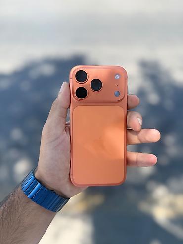 iphone 111: IPhone 17 Pro, 256 GB, Narıncı, Zəmanət, Simsiz şarj, Face ID — 1