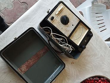 retro saat: Üniversal köhnə tip analoq ölçü cihazı – Q4313 (Ц4313) laborator — 1