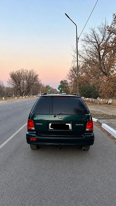 спринтер однаскат: Honda Shuttle: 1998 г., 2.3 л, Автомат, Бензин, Минивэн — 4