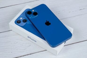 Apple iPhone: IPhone 13, Новый, 128 ГБ, Синий, Защитное стекло, Чехол, 99 %