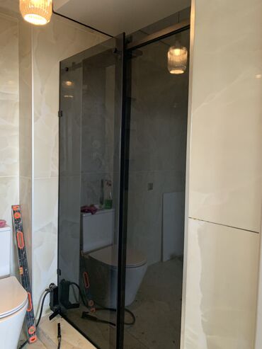 Душевые перегородки и ограждения: ДУШЕВЫЕ ПЕРЕГОРОДКИ! Основная характеристика: - Закалённое стекло — 2