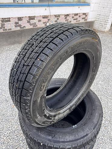 Комплект зимних шин Goodyear UltraGrip Ice Navi SUV - Размер: 225/65 — 4