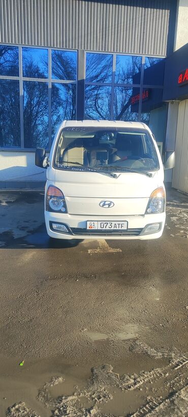 авто из южной кореи в наличии и под заказ: Легкий грузовик, Hyundai, Стандарт, Б/у