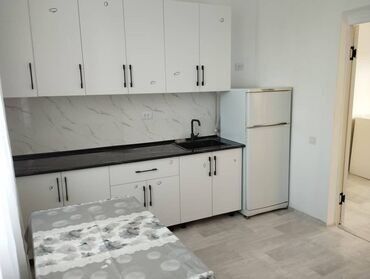 снять квартиру ош на месяц: 1 комната, Агентство недвижимости, Без подселения, С мебелью частично