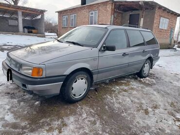 каропка передач тико: Volkswagen Passat: 1988 г., 1.8 л, Механика, Бензин, Универсал