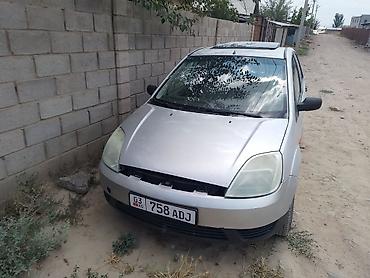 fiesta: Ford Fiesta: 2002 г., 1.4 л, Механика, Хэтчбэк — 2