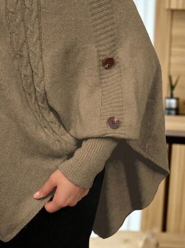 Ostala ženska odeća: Cena: 2500din Vel: 0XL,1XL,2XL,3XL Poručuje se, isporuka za desetak — 1