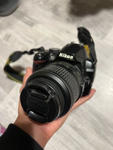 купить фотоаппарат бишкек: Цена ДОГОВОРНАЯ. Nikon D3000 Продаю очень хороший фотоаппарат