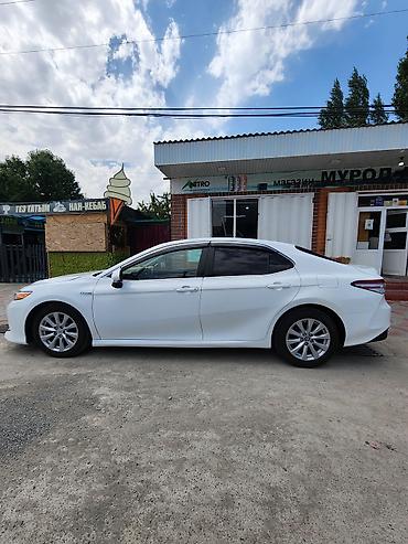 Toyota Camry: 2019 г., 2.5 л, Вариатор, Гибрид, Седан — 5