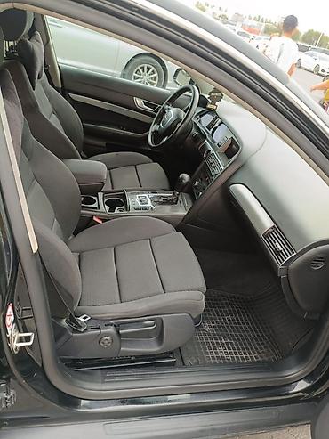 салон ауди: Audi A6: 2004 г., 2.4 л, Автомат, Бензин, Седан — 7