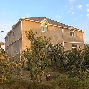 Bağ evlərinin kirayəsi: Bakı, Görədil, 140 kv. m, 5 otaqlı, Hovuzsuz, İşıq, Qaz, Su