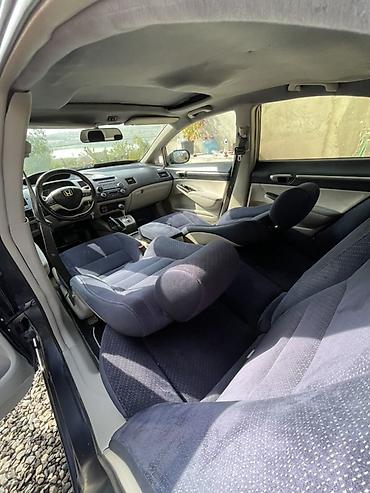 maşın ucun dinamik: Honda Civic: 1.3 l | 2008 il Sedan — 7
