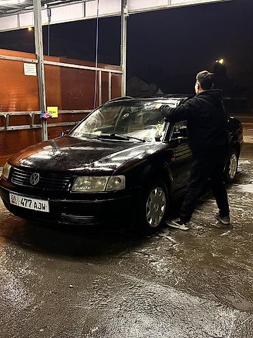 в 210: Volkswagen Passat: 1997 г., 1.6 л, Механика, Бензин, Седан — 1