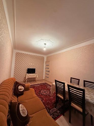 evler bine: Bakı, 9-cu mikrorayon, 3 otaqlı, Köhnə tikili, m. Nəsimi, 80 kv. m — 4