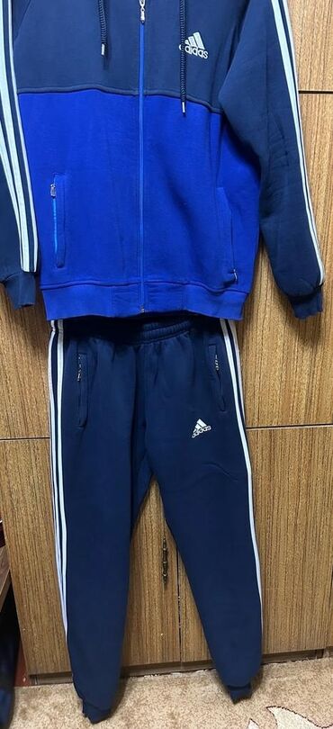sport geyimlər: Спортивный костюм Adidas Originals, XL (EU 42)