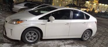 купить авто в бишкеке дешево: Toyota Prius: 2012 г., 1.8 л, Автомат, Гибрид, Хетчбек
