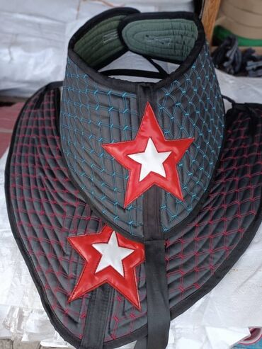 Товары и оборудование для с/х животных: Ээр,токум,тердик,ат жабуу,така мык,аркан,ремень,мешок,картошка — 21