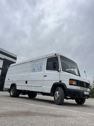 Mercedes-Benz: Срочно сатылат Мерседец Гигант 814 Жылы 1991 Донголок 17.5 Чон мост