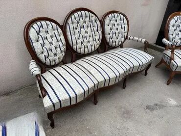 Stilske sofe: Stilski trosed / kanabe - EXTRA STANJE U ekstra stanju 🛋️ Kao na — 2