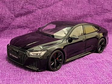 Figurice i makete: AUDI RS7 Sportback 1:18 "Pure Black" NOVO! Model AUDI RS7 — 8