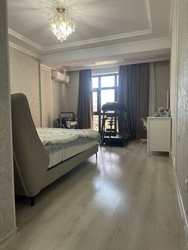 Продажа квартир: 3 комнаты, 104 м², Элитка, 5 этаж — 8