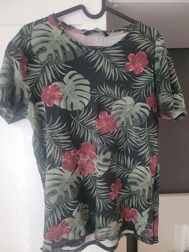 majice sa natpisom po zelji: Men's T-shirt Lc Waikiki, M (EU 38)