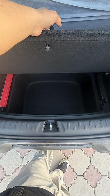 Другой электротранспорт: Электромобиль crossover сегмента C. Основные характеристики по фото — 9