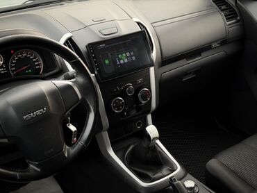 Isuzu: Isuzu D-Max: 2019 г., 2.5 л, Механика, Дизель, Пикап — 12