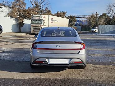Hyundai: Hyundai Sonata: 2022 г., 2 л, Автомат, Газ, Седан — 10