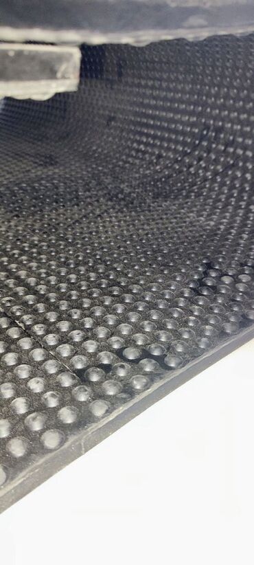 Товары и оборудование для с/х животных: Маты для КРС (Резиновые коврики для крупно рогатого скота и не — 5