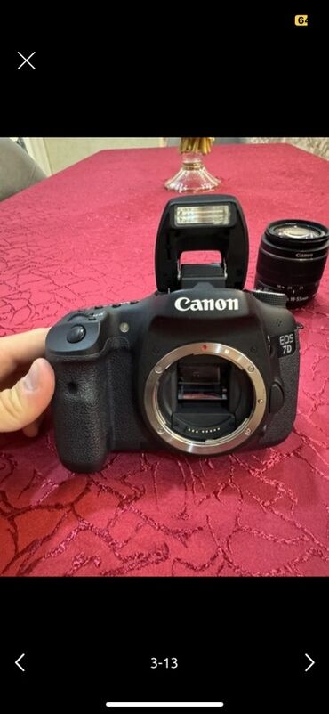 Fotokameralar: Canon EOS 7D fotoaparat + Canon EF‑S 18‑55mm f/3.5‑5.6 IS II obyektiv — 3