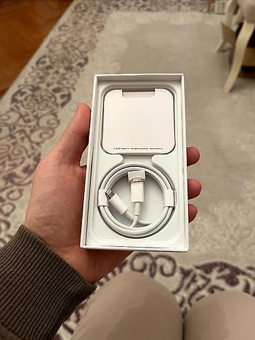 Apple iPhone: IPhone 13 mini — 10