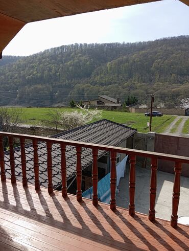 Günlük kirayə evlər: 80 kv. m, 3 otaqlı, Qaz, İşıq, Su -da lalafo.az — 18 Günlük kirayə evlər: 80 kv. m, 3 otaqlı, Qaz, İşıq, Su — 18