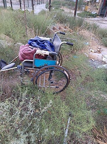 tibbi xalatlar: Elil arbasi qiymeti 100 manat — 3